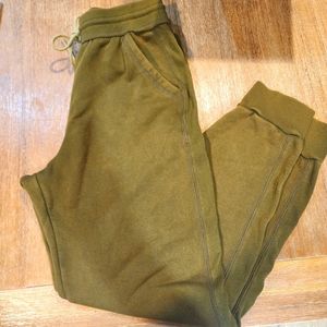 Universal Threads Joggers